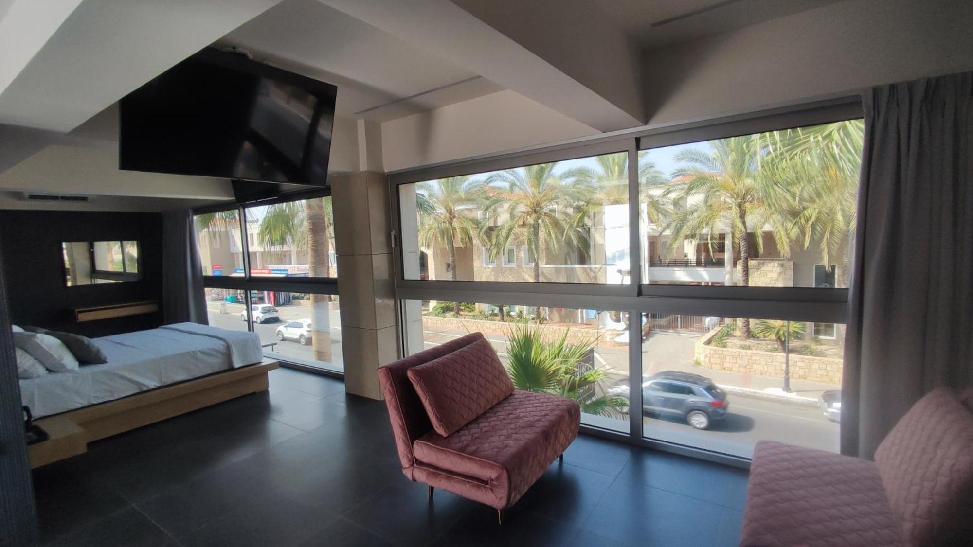 Summertime Signature Suites Agia Marina 외부 사진